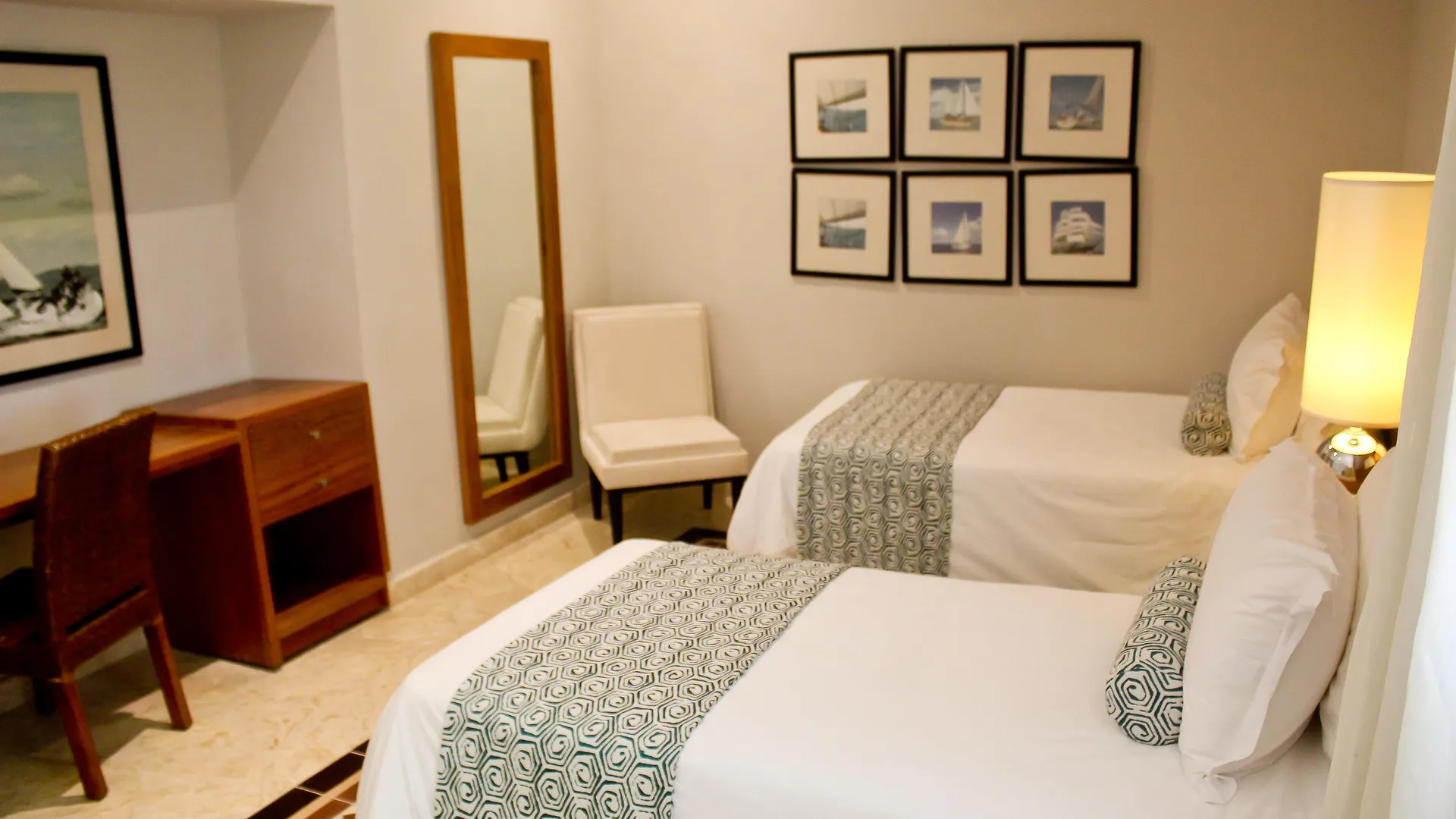 Ancora Punta Cana 0*, Bavaro